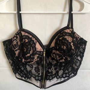 Fashion nova bustier top